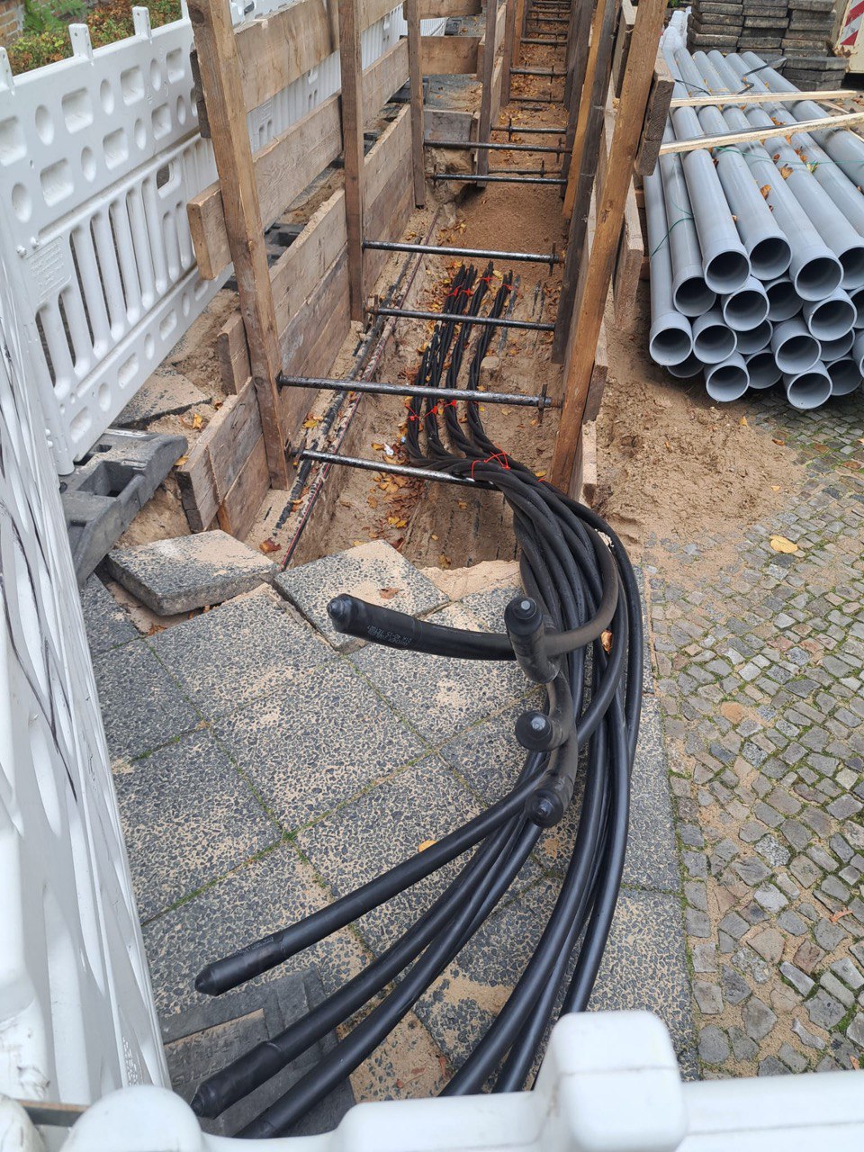 Tiefbau für Hausanschlüsse und Trassen